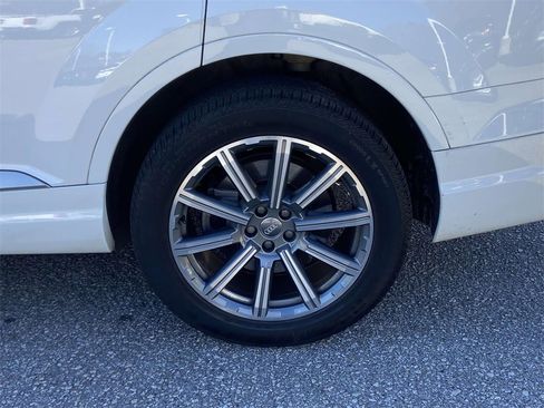 Used 2019 Audi Q7 3.0T Premium Plus w/ Premium Plus Package image 8