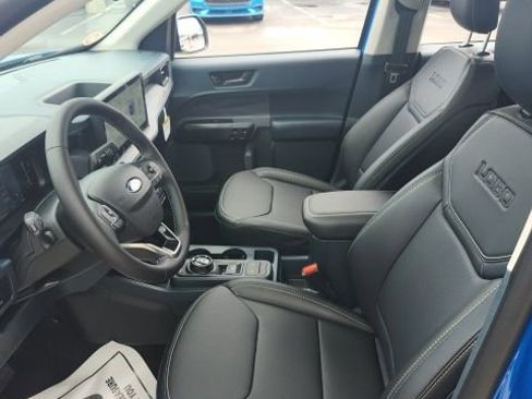 New 2026 Ford Maverick Lobo AWD/4WD image 32