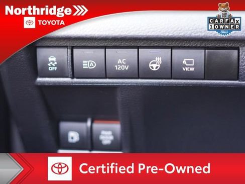 Certified 2024 Toyota Sienna Platinum FWD image 18