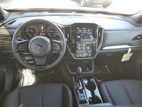 Used 2026 Subaru Forester Premium AWD/4WD image 17