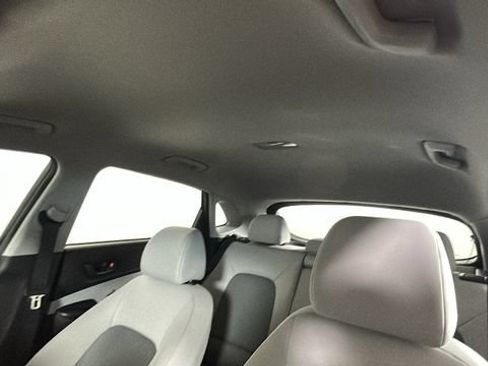 Certified 2023 Hyundai Kona SE AWD/4WD image 12