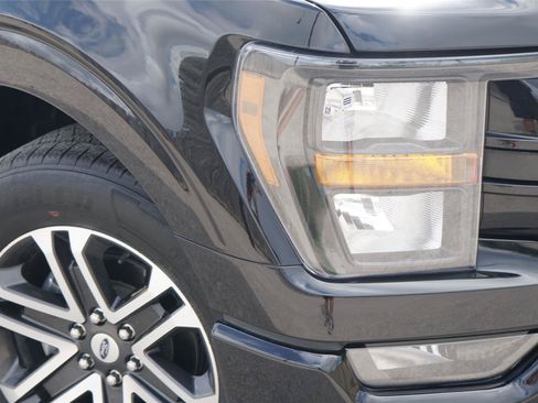 Used 2023 Ford F150 XL RWD image 3