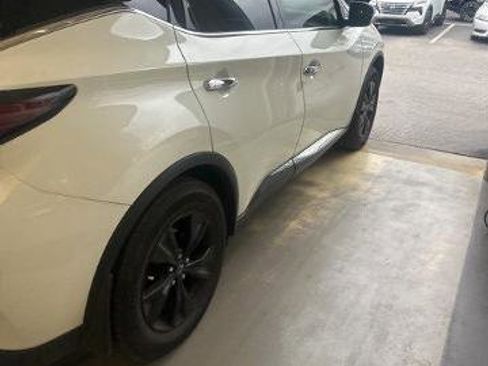 Certified 2024 Nissan Murano SV image 1