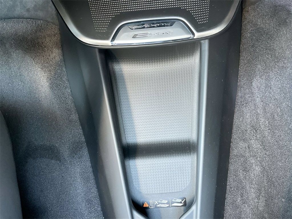 New 2025 Chevrolet Corvette E-Ray AWD/4WD image 32