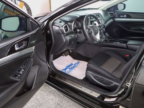Used 2018 Nissan Maxima 3.5 S FWD image 3