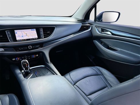 Used 2021 Buick Enclave Premium w/ Surround and Sites Package image 24