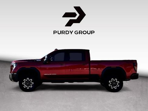 Used 2025 GMC Sierra 2500 AT4X image 5