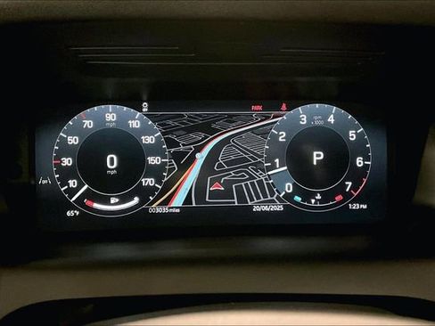 Certified 2025 Land Rover Discovery Sport S image 22