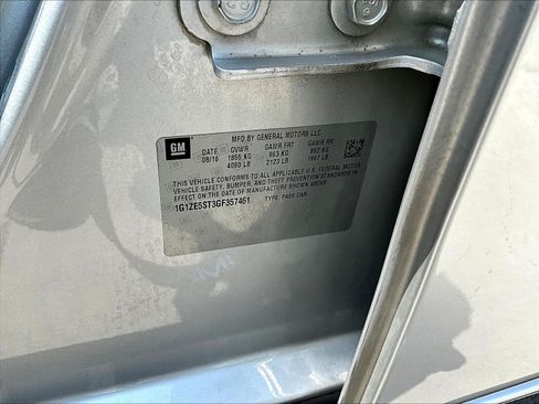 Used 2016 Chevrolet Malibu LT FWD image 19
