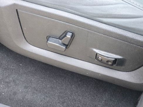 Used 2018 RAM 1500 Big Horn image 23