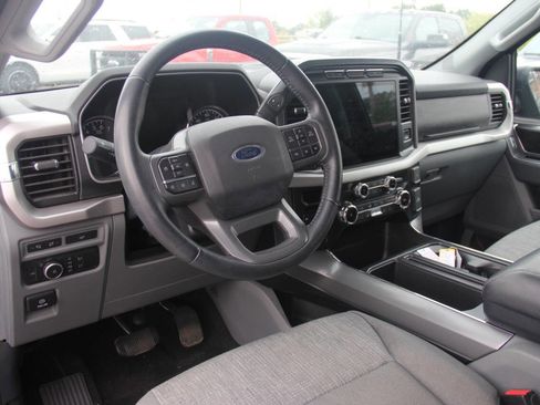 Certified 2022 Ford F150 XLT w/ Equipment Group 302A High image 27