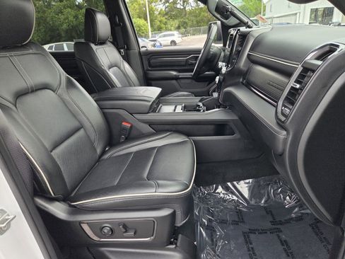 Used 2023 RAM 1500 Limited AWD/4WD image 17