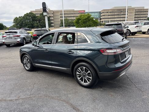 Certified 2023 Lincoln Nautilus AWD w/ Premium Package image 5