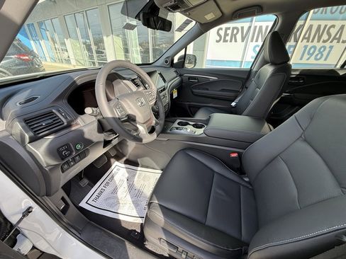 New 2026 Honda Ridgeline RTL image 15