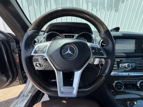Used 2013 Mercedes-Benz SL 550 image 13