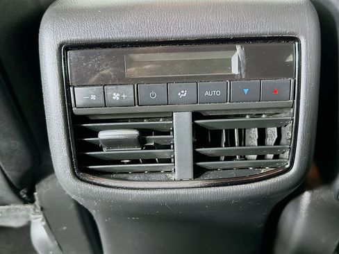 Used 2019 MAZDA CX-9 Touring w/ Touring Premium Package image 28