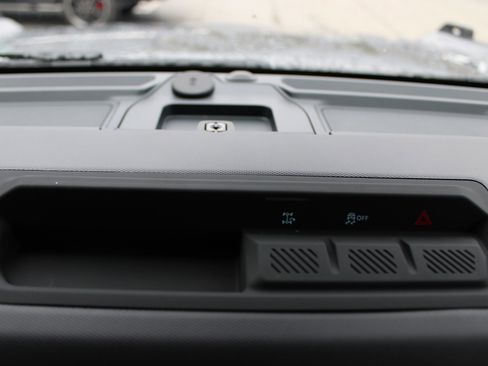 New 2025 Ford Bronco Big Bend image 27