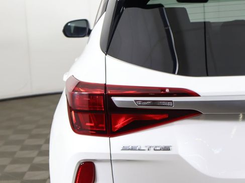 Used 2019 Hyundai Tucson SE w/ Cargo Package image 13