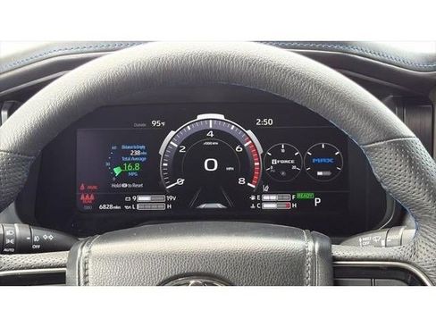 Certified 2026 Toyota Tundra Platinum AWD/4WD image 22