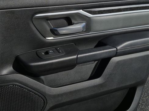 Used 2021 RAM 1500 Lone Star image 13