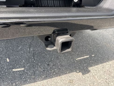 Used 2024 Chevrolet Silverado 1500 Custom image 27