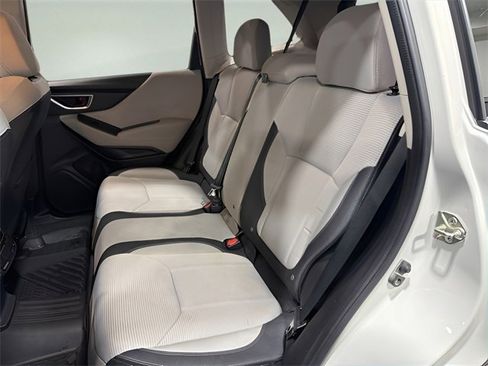 Used 2021 Subaru Forester image 28