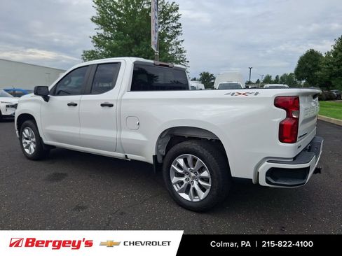 Certified 2020 Chevrolet Silverado 1500 Custom w/ Custom Value Package AWD/4WD image 8