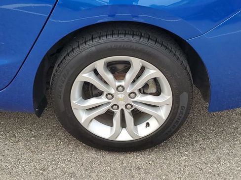 Used 2019 Chevrolet Cruze LT FWD image 28
