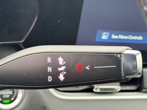 Used 2025 Chevrolet Equinox LT image 15