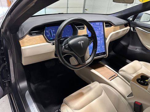 Used 2020 Tesla Model S Long Range image 25
