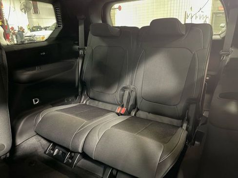 New 2026 Jeep Grand Cherokee L Laredo AWD/4WD image 23