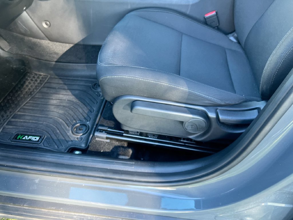 Used 2026 Hyundai Kona SEL Sport FWD image 14