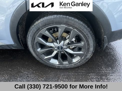 Certified 2023 Kia Sorento X-Line EX image 24