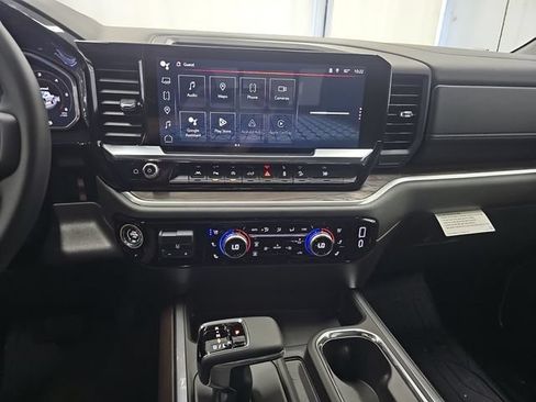 New 2026 GMC Sierra 1500 SLT w/ SLT Premium Plus Package AWD/4WD image 17