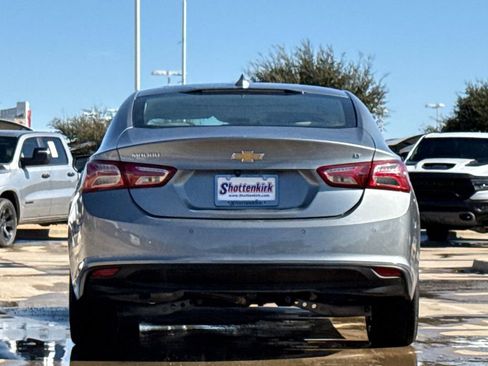 Used 2024 Chevrolet Malibu LT FWD image 7