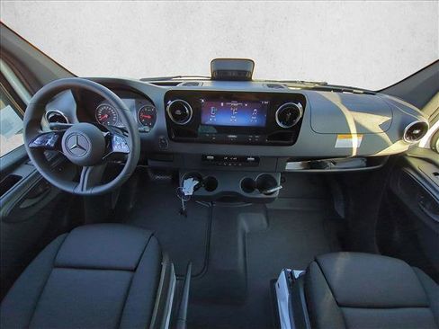 New 2026 Mercedes-Benz Sprinter 2500 image 15