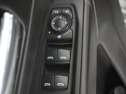 Used 2024 Chevrolet Silverado 1500 Custom image 11