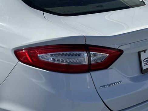 Used 2014 Ford Fusion S image 9