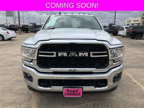 Used 2024 RAM 3500 Tradesman w/ Chrome Appearance Group image 2