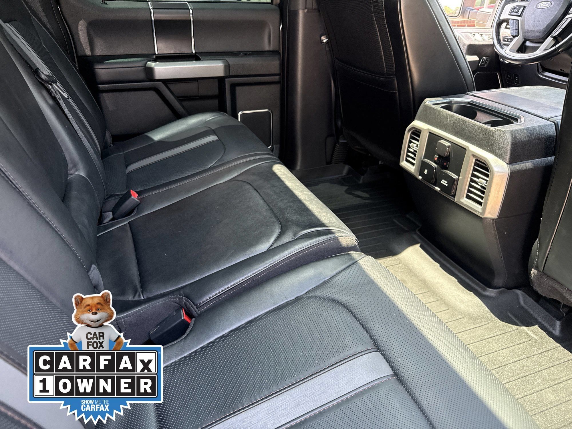 Used 2018 Ford F250 Platinum w/ Platinum Ultimate Package AWD/4WD image 25
