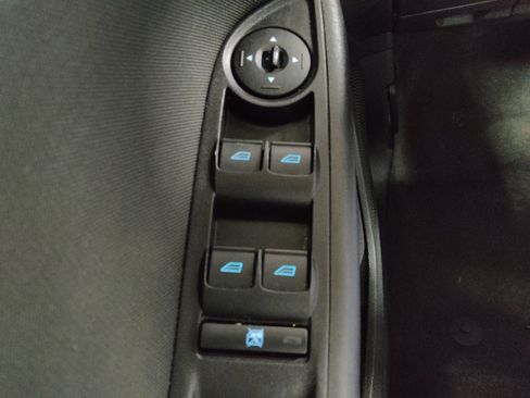 Used 2018 Ford Focus SE image 27