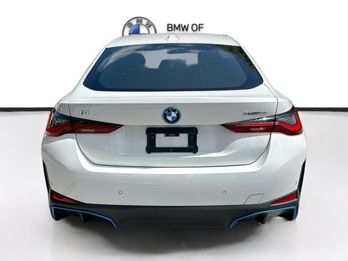 Certified 2024 BMW i4 eDrive35 w/ Convenience Package image 6