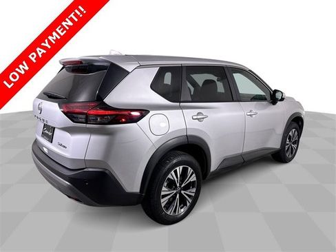 Used 2023 Nissan Rogue SV image 8