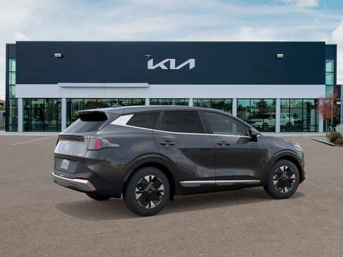 New 2026 Kia Sportage LX FWD image 6