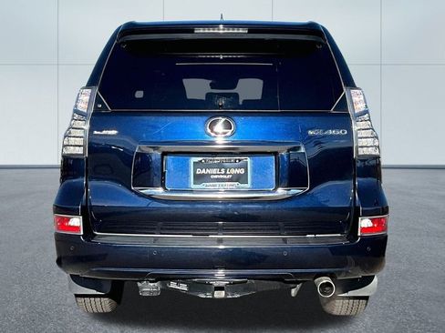 Used 2023 Lexus GX 460 Premium image 4
