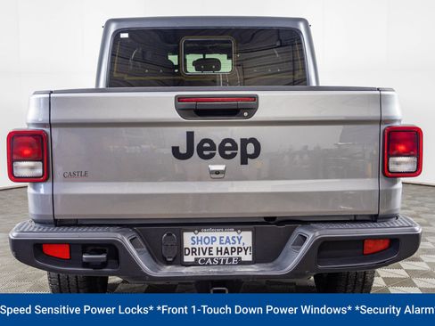 Used 2021 Jeep Gladiator Sport AWD/4WD image 19