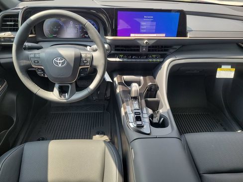 New 2026 Toyota Crown AWD/4WD image 27