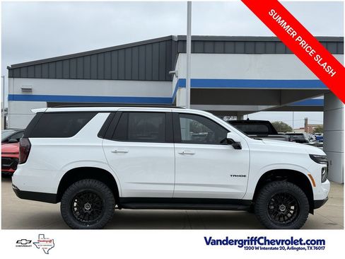 New 2026 Chevrolet Tahoe LS AWD/4WD image 3