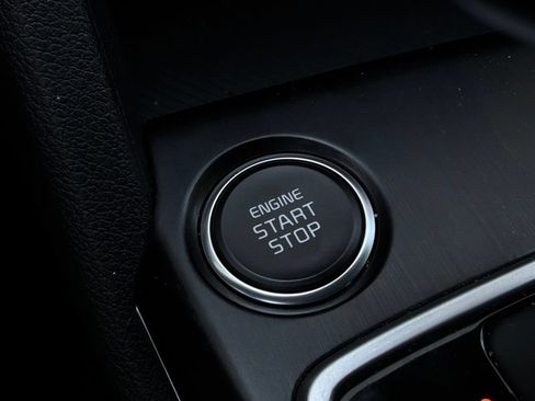 Used 2026 Kia Sportage LX FWD image 23