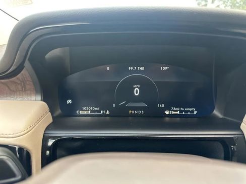 Used 2021 Lincoln Nautilus Reserve FWD image 14